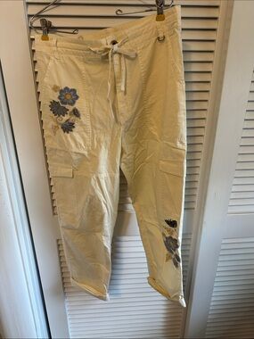 Sundance Cream Cargo Pants with Blue & Yellow Floral Embroidery